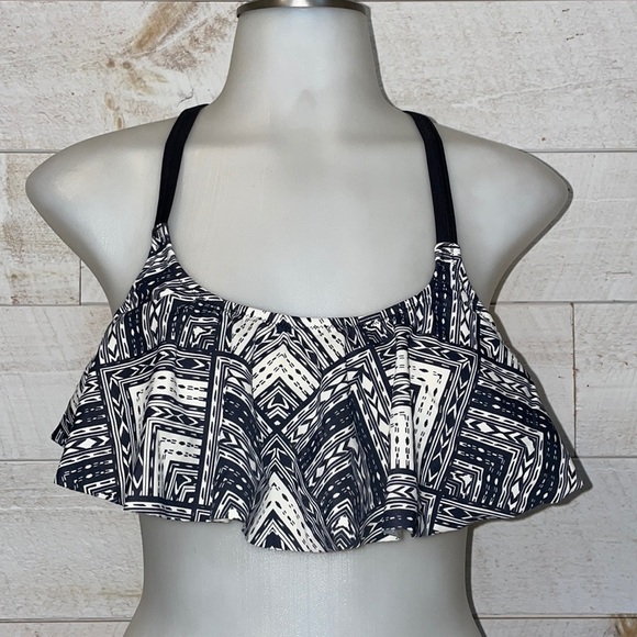 VS PINK Tribal Print Popover Swim Bikini Top - Picture 1 of 3